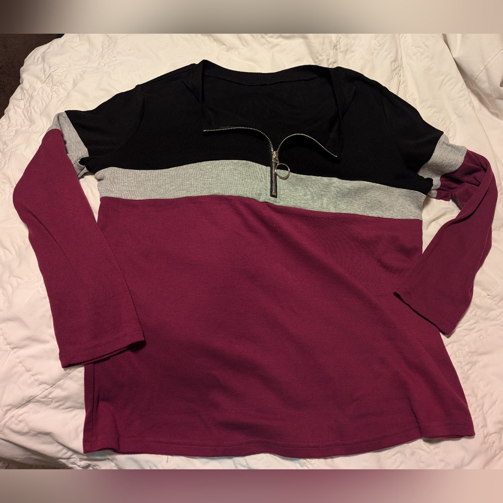 Long sleeve, XL, black, gray & maroon top